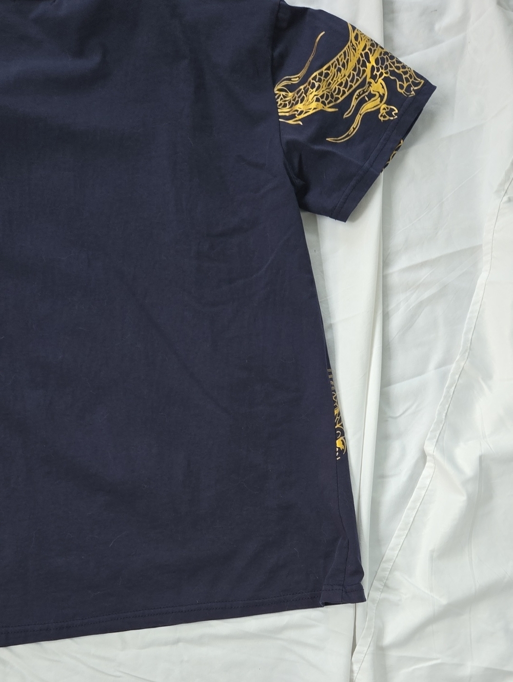 Men's Unisex Tshirt Navy Blue 2 Gold Dragons On Front And A Bit On Back Size M. - Picture 10 of 11